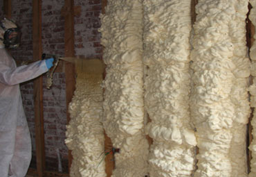 Types of Spray Foam in Beaumont